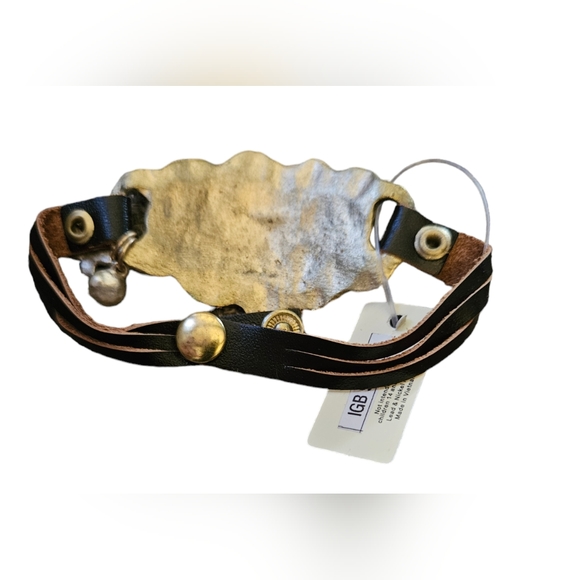 Brown Faux Leather Gold Tone Bless Your Heart Adj. Bracelet Cross Rhinestone - Picture 2 of 3